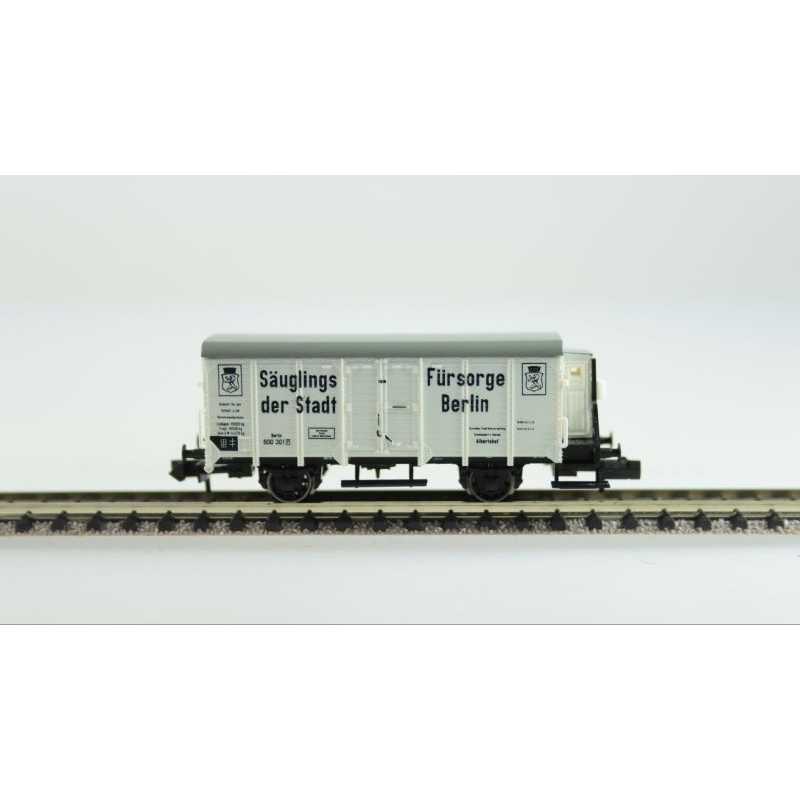 Fleischmann 834609 K.P.E.V. Gedeckter Güterwagen "Säuglings-Fürsorge der Stadt Berlin"