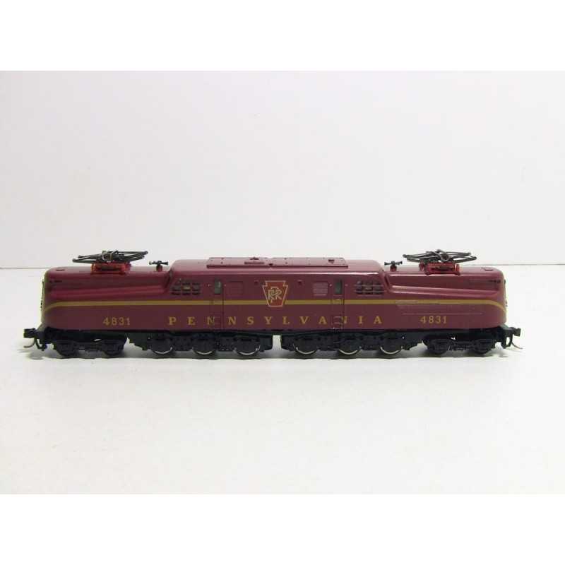 Arnold 5106 Pennsylvania E-Loc BR 4831 Pennsylvania GG-1 Roodbruin